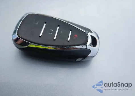 2020 Chevrolet Malibu Lt z USA, uszkodzony, nr VIN 1G1ZD5ST6LF122730